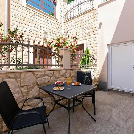Apartament Danijela