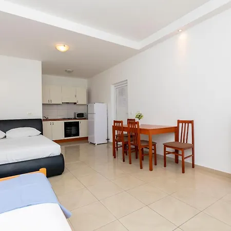 Danijela Apartment